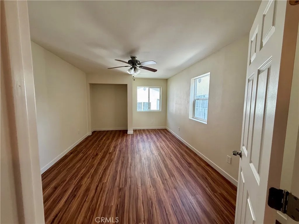 11810 S Figueroa South
