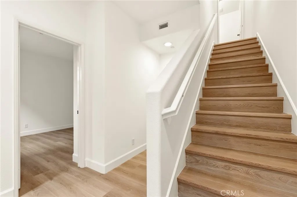 355 Flyers Lane
