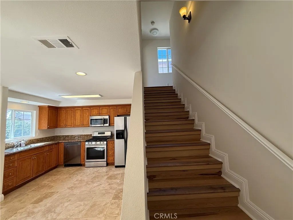 16615 Graystone