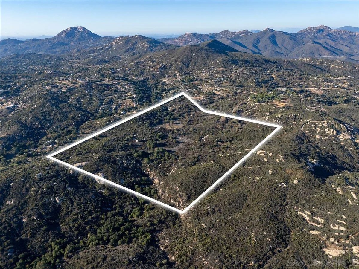 Deerhorn Valley Rd A72