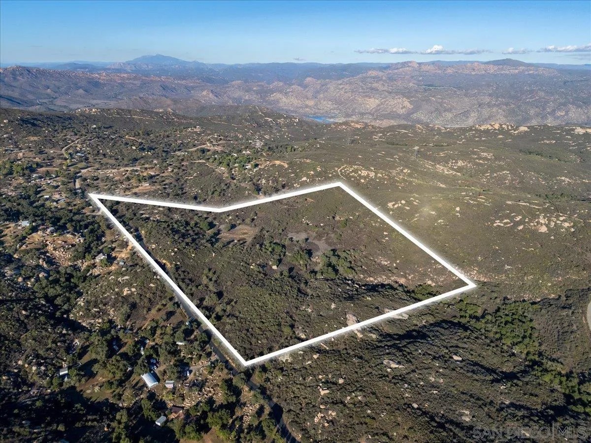 Deerhorn Valley Rd A72