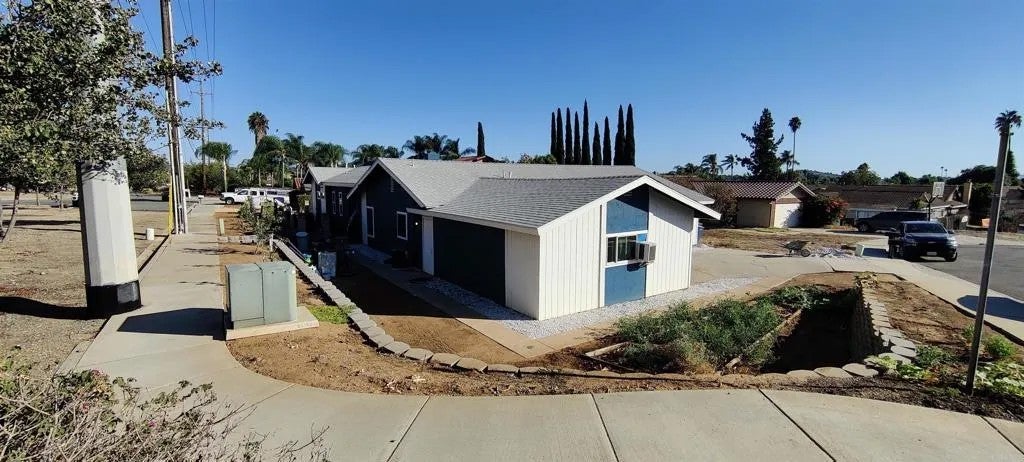 Photo of 2351 Stewart Place, Escondido, CA 92027 (MLS # NDP2608249)