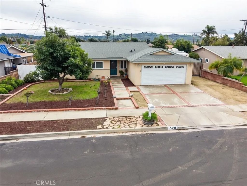 Photo of 670 Diablo Avenue, Moorpark, CA 93021 (MLS # SR26001574)
