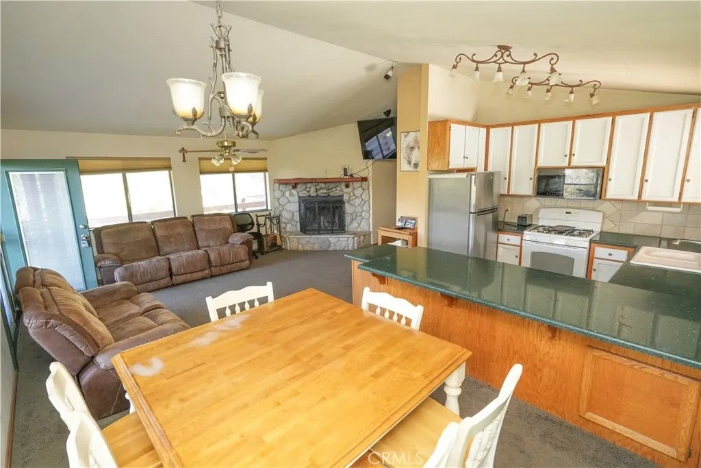 1709 Linden Drive