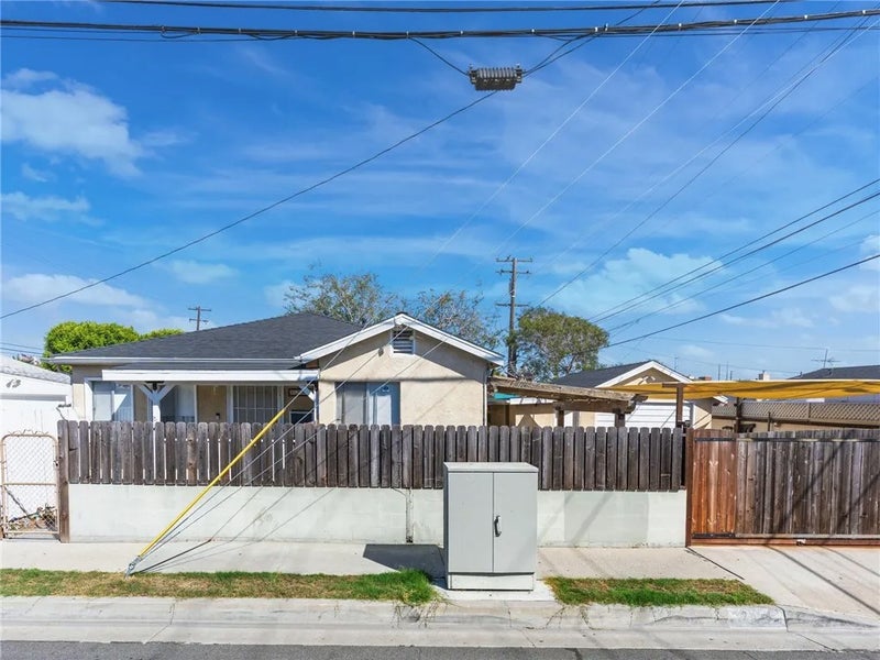 12808 Shoup Avenue