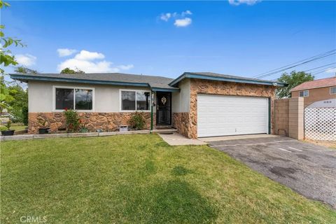 45370 Elm Lancaster CA 93534