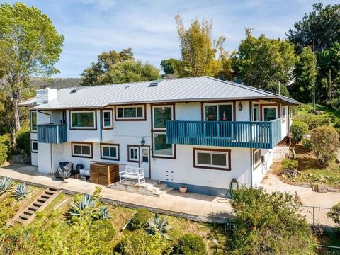 Photo of 1628 Lone Oak Rd, Vista, CA 92084 (MLS # NDP2510629)