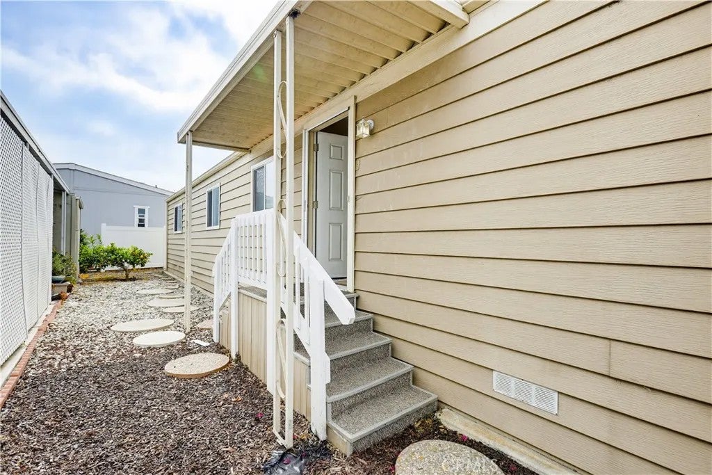 16222 Monterey 79
