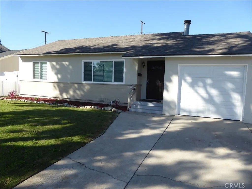 Photo of 8277 Verbena Dr, Riverside, CA 92504 (MLS # IV25274727)