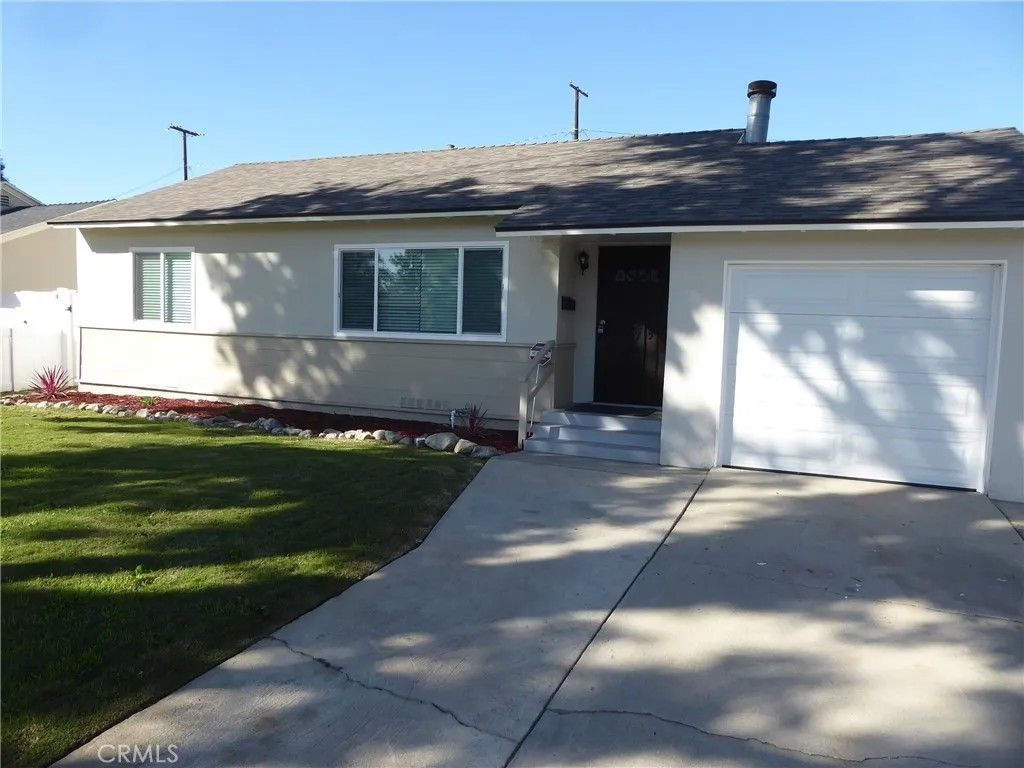 Photo of 8277 Verbena Dr, Riverside, CA 92504 (MLS # IV25274727)