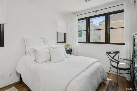 Tiny photo for 616 Narcissus #1/2, Corona Del Mar, CA 92625 (MLS # NP25269044)