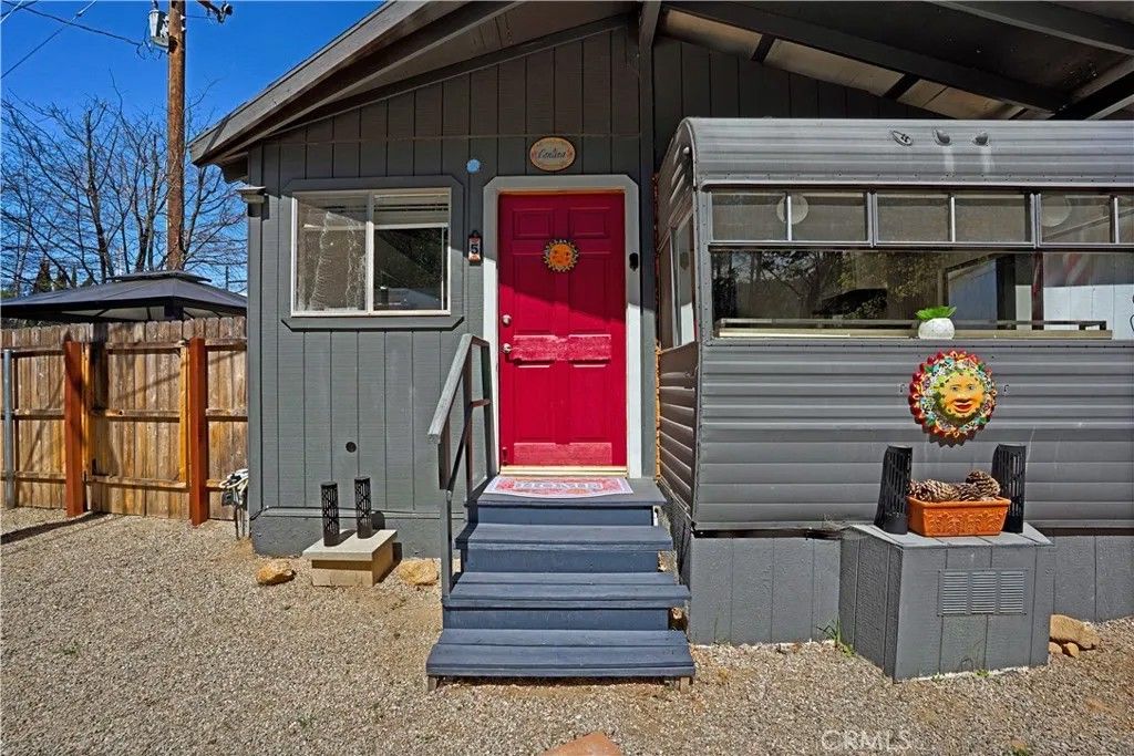 Photo of 25955 Hwy 243 #5, Idyllwild, CA 92549 (MLS # SW26073039)