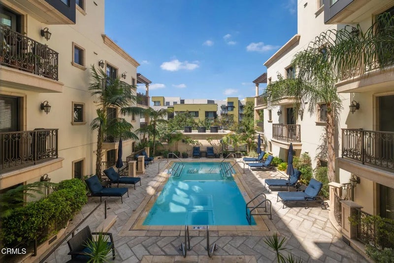 250 S De Lacey Avenue 305A