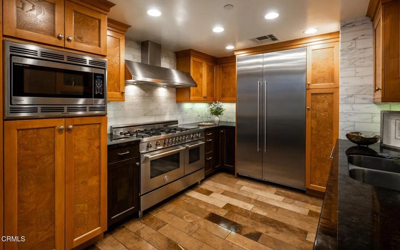 250 S De Lacey Avenue 305A