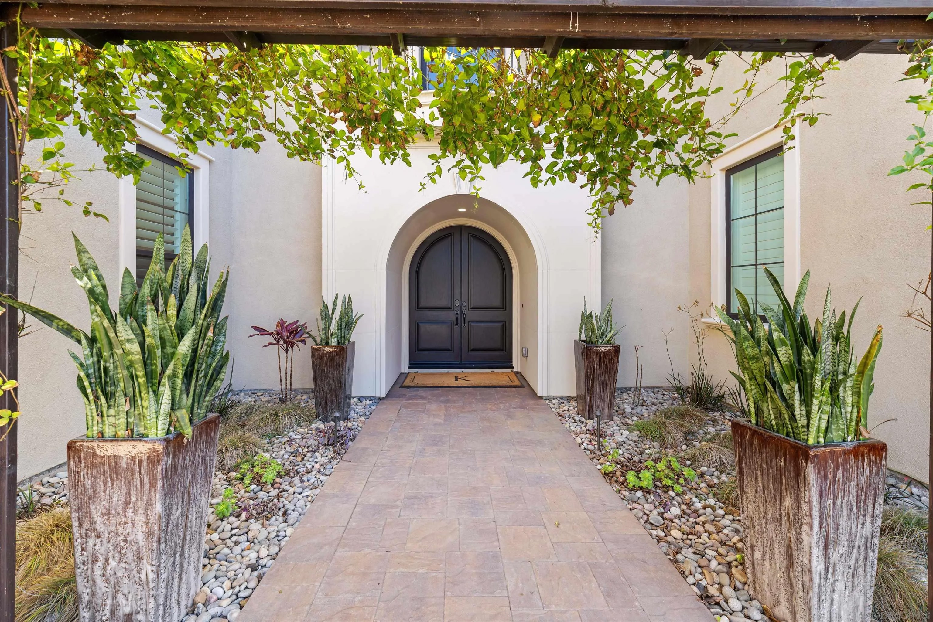 6183 Summit Crest Circle