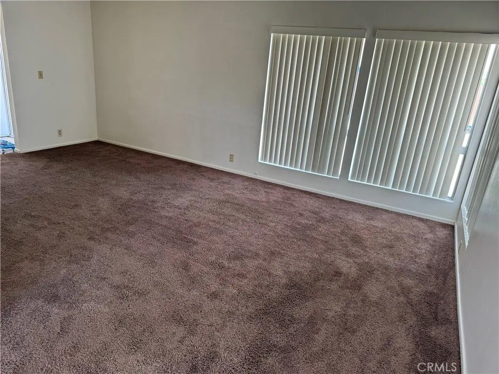 Photo of 824 W Whittier, Hemet, CA 92543 (MLS # WS26030118)