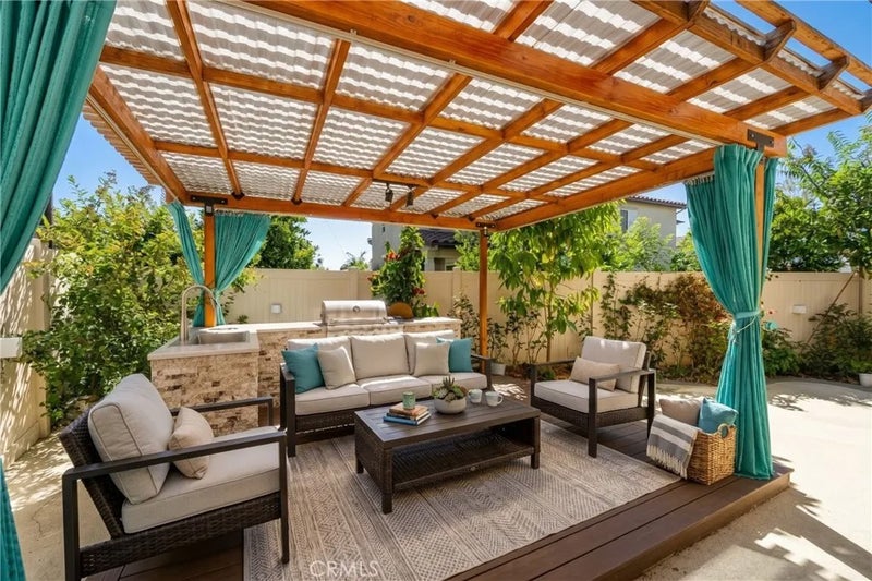 8606 Mission Villa Dr