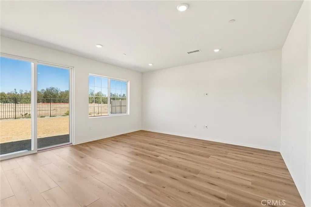 29618 Bluelake Lane