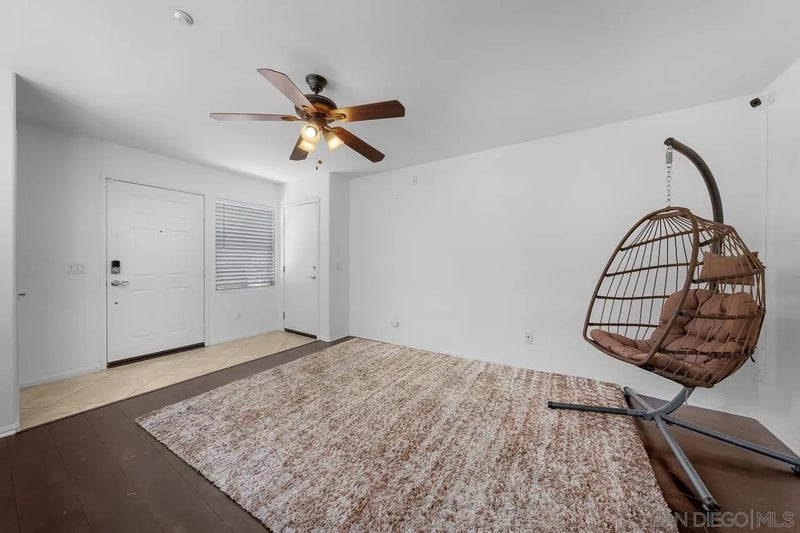 3028 Cole Grade