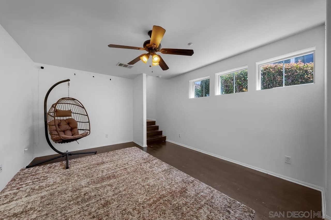 3028 Cole Grade