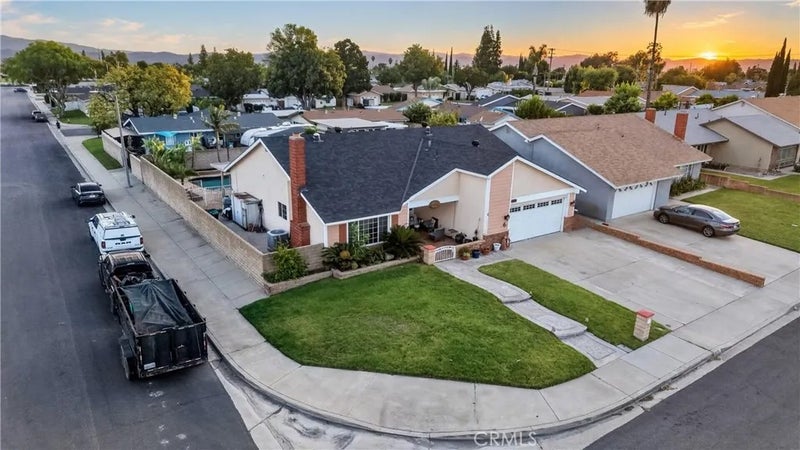 6379 Felix Court