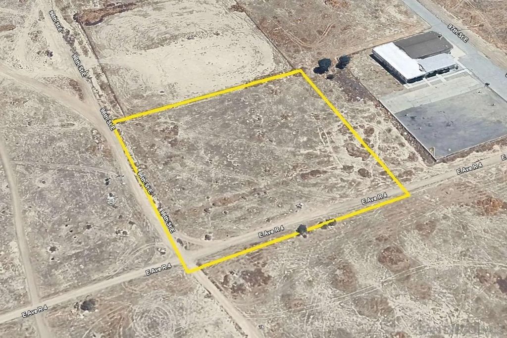 Photo of 0 E Ave 4, Sun Village, CA 93543 (MLS # 260007863)