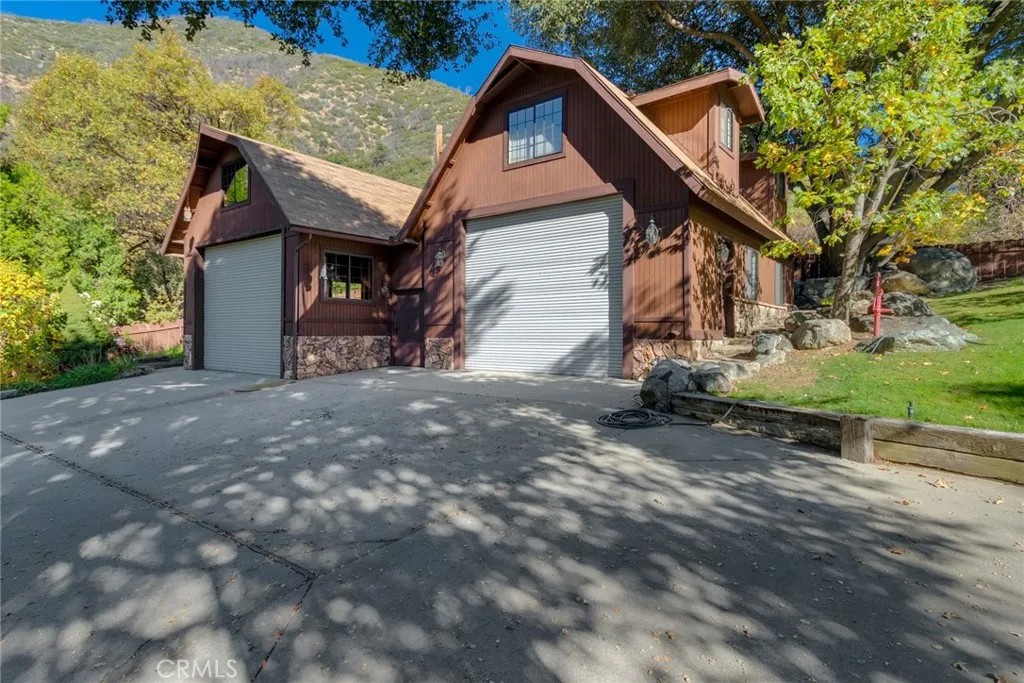 39292 Oak Glen Road