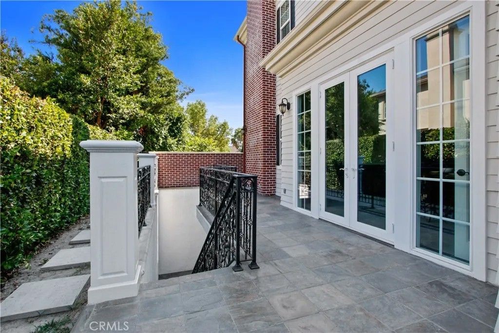 Photo of 1117 Encanto Dr, Arcadia, CA 91007 (MLS # AR26056296)