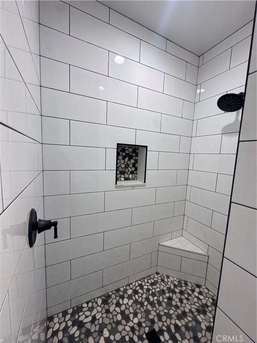 Photo of 21116 Stage Dr, Tehachapi, CA 93561 (MLS # SR26086829)