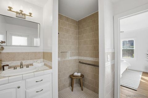 Tiny photo for 7924 El Capitan Dr, La Mesa, CA 91942 (MLS # 250042726)