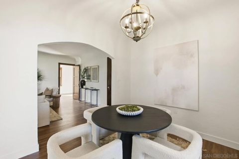 Tiny photo for 7924 El Capitan Dr, La Mesa, CA 91942 (MLS # 250042726)