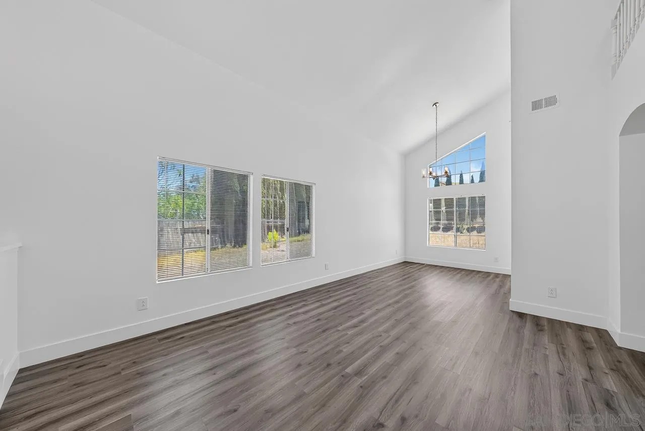 7125 Penara Court