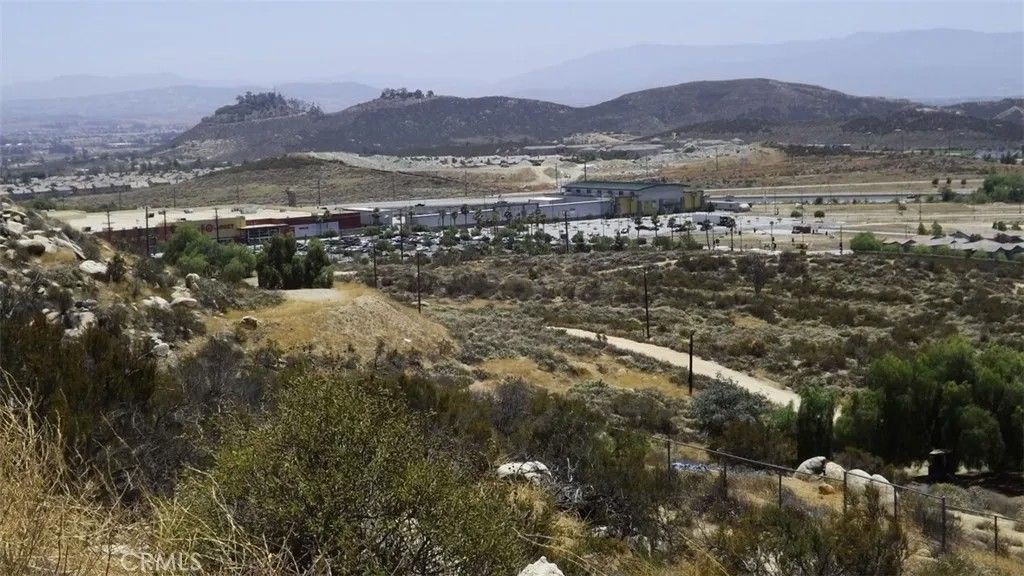 Photo of 0 Fenton, Murrieta, CA 92562 (MLS # SW26078151)