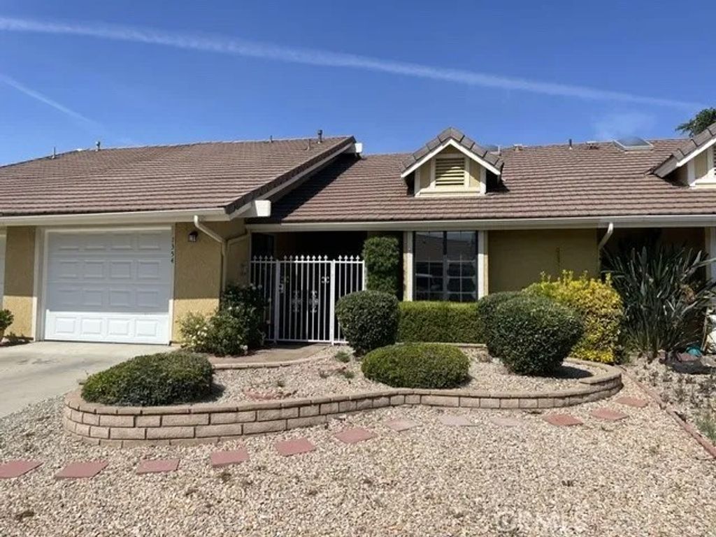 Photo of 1354 Yorktown Circle, San Jacinto, CA 92583 (MLS # SW26094877)