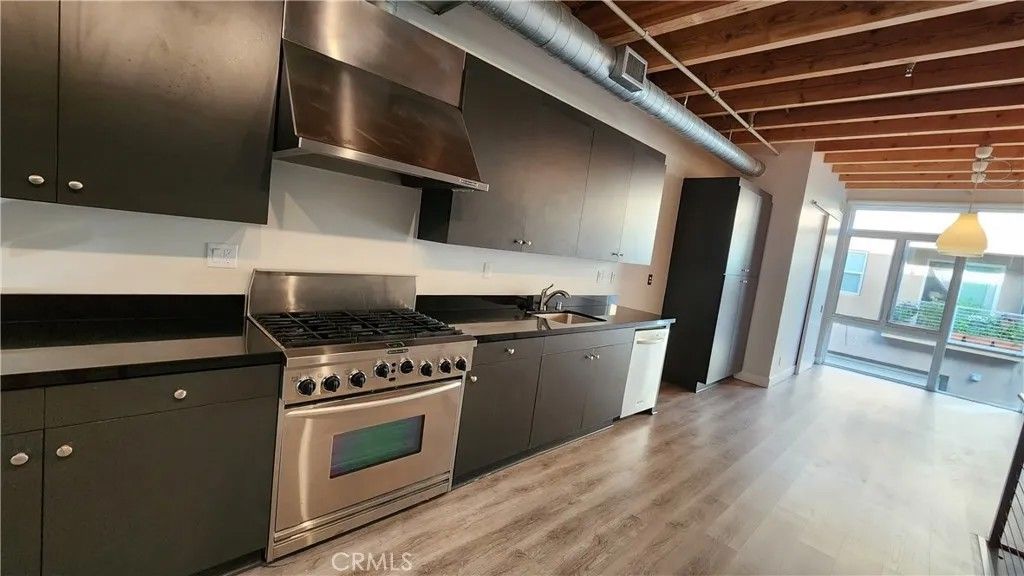 Photo of 171 E City Place Drive, Santa Ana, CA 92705 (MLS # OC26067450)