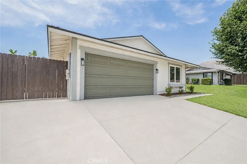 27888 Rainbow Lane