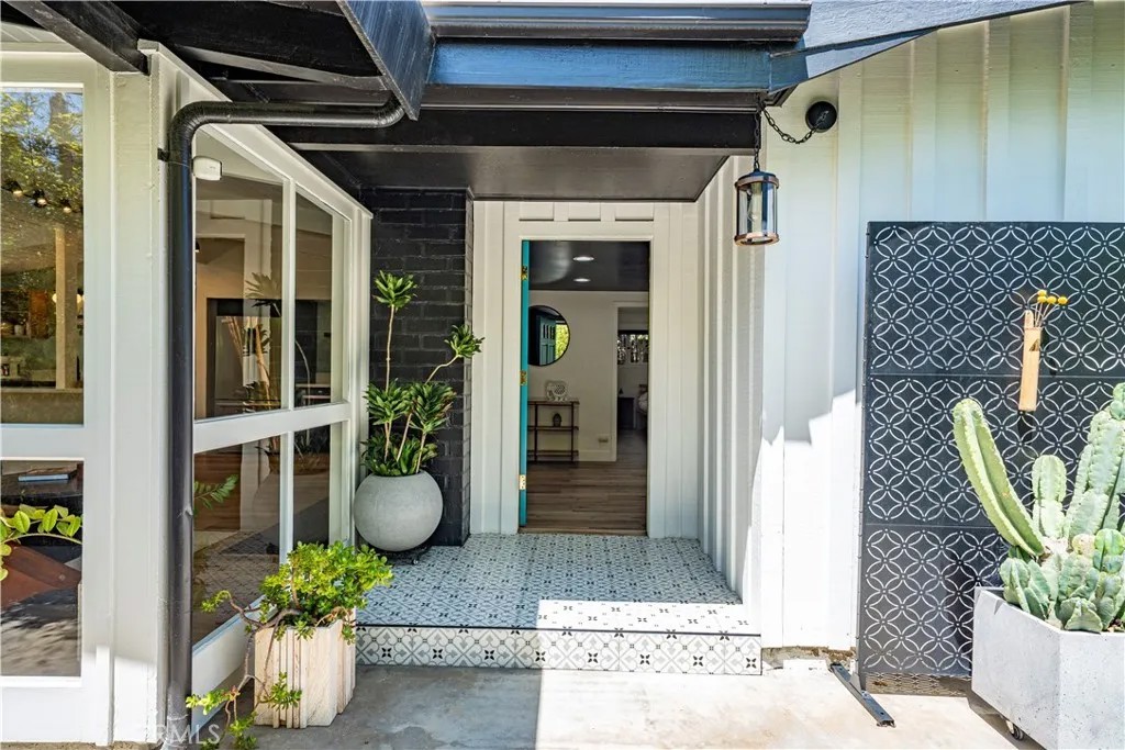 7213 E Lanai