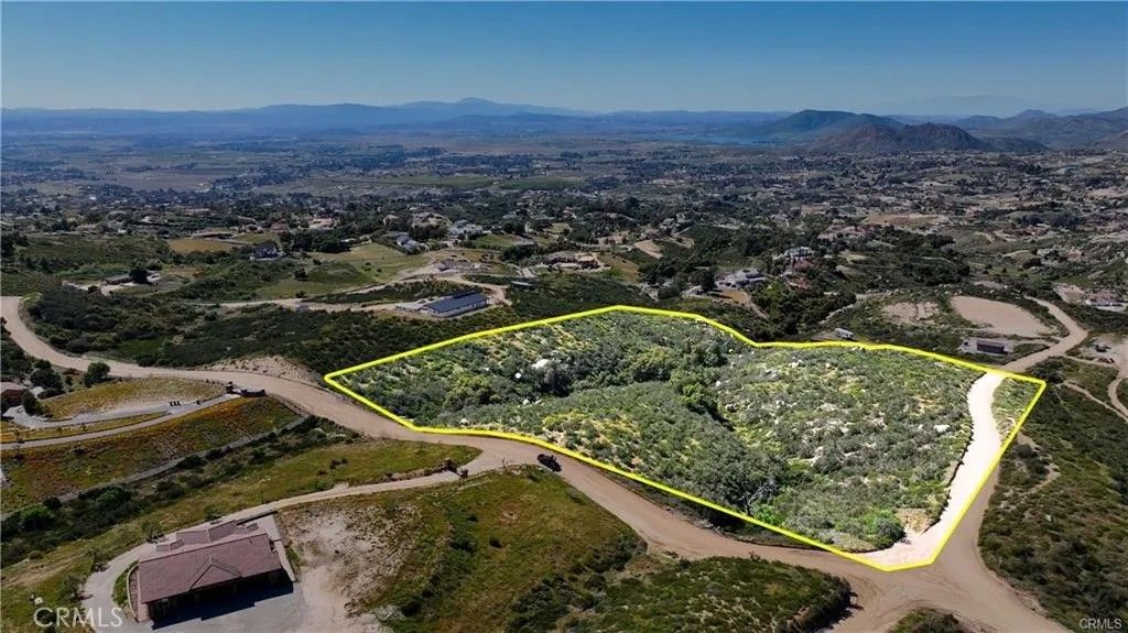 Photo of 0 Bruce, Temecula, CA 92592 (MLS # SW26113921)