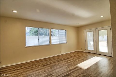 Tiny photo for 914 N Dearborn Street, Redlands, CA 92374 (MLS # IG25246663)