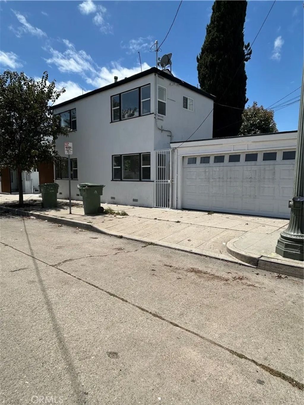 Photo of 1211 Cole, Los Angeles, CA 90038 (MLS # SR26083719)