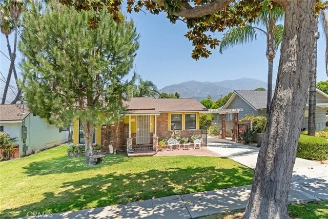 721 W Colorado, Monrovia