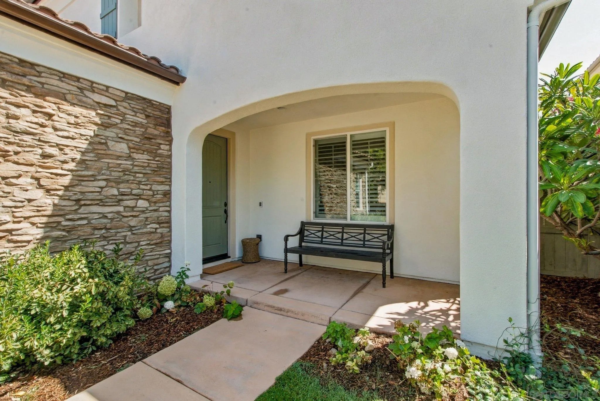 15727 Kristen Glen