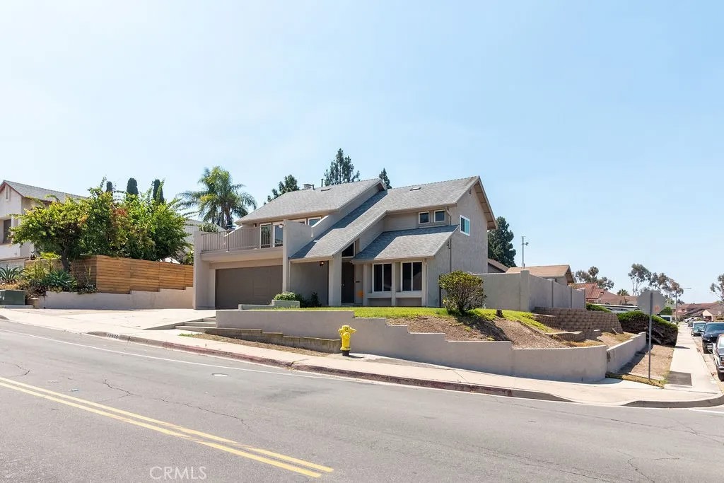 12975 Sundance Avenue
