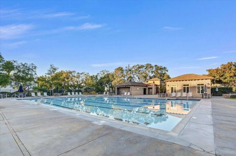 Tiny photo for 1974 Meeks Bay Dr, Chula Vista, CA 91913 (MLS # 250045503)