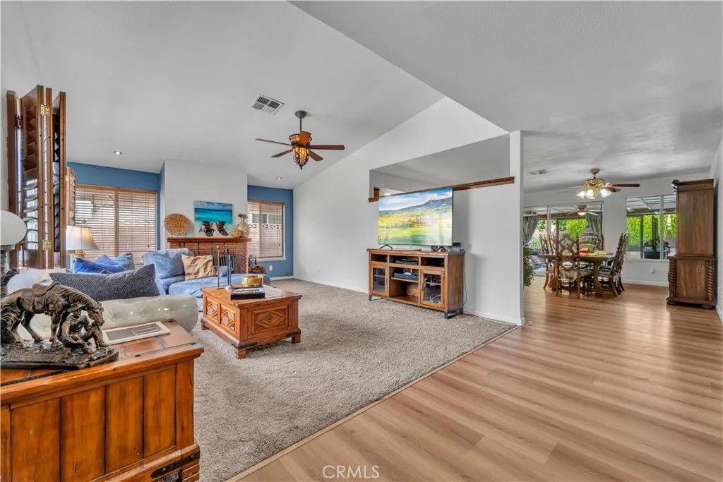 Photo of 43639 Elm Ave, Lancaster, CA 93534 (MLS # SR26092803)