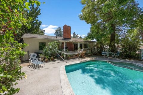 Property photo of 5703 Freeman, La Crescenta, CA 91214