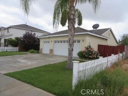 Photo of 43627 Yukon Court, Hemet, CA 92544 (MLS # IV26153067)