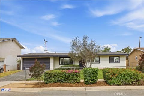 Photo of 1520 S San Dimas AVE, Bloomington, CA 92316 (MLS # CV26126630)