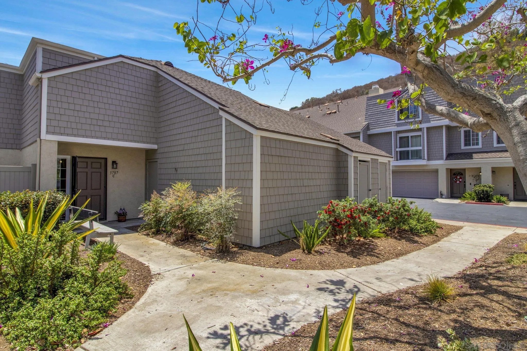 3787 Balboa Ter C