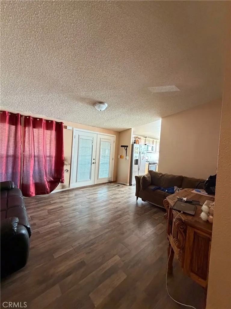 29021 Bouquet Canyon 201